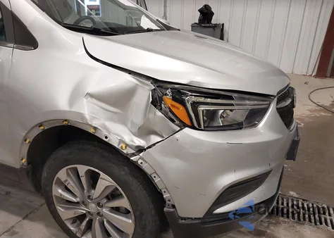 2018 Buick Encore Preferred z USA, uszkodzony, nr VIN KL4CJESB4JB586059